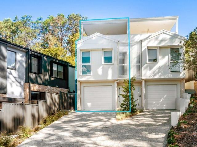 Townhouse for sale in Ambergate, New South Wales