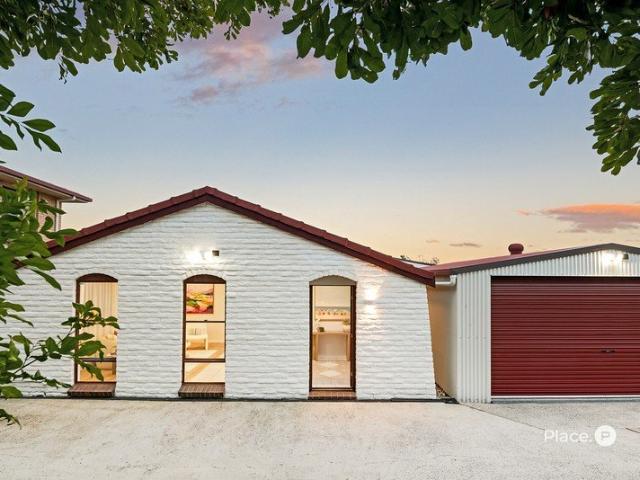 House for sale in Jamboree Heights, Greater Brisbane