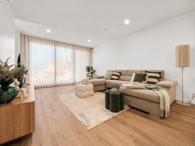 Apartment for sale in Cannon Hill, Greater Brisbane