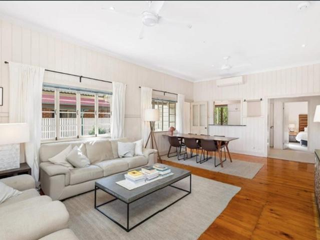 Townhouse for rent in Toombul, Queensland