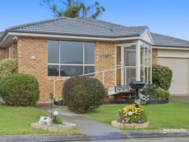 Villa for sale in Hobart, Tasmania