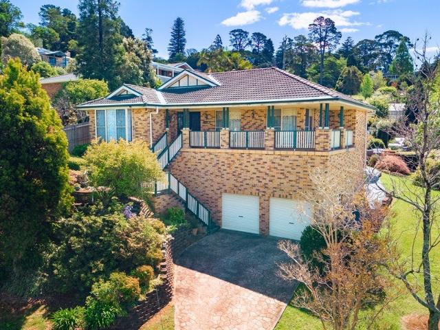 House for sale in Kurrajong Heights, Sydney
