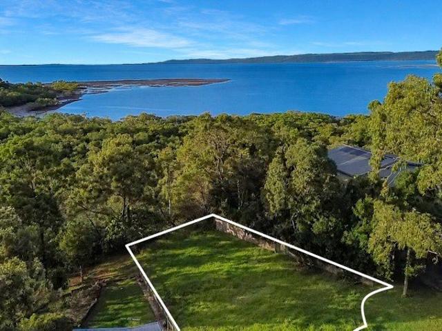 Land for sale in Toombul, Queensland