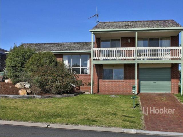 House for rent in Wy Yung, Victoria