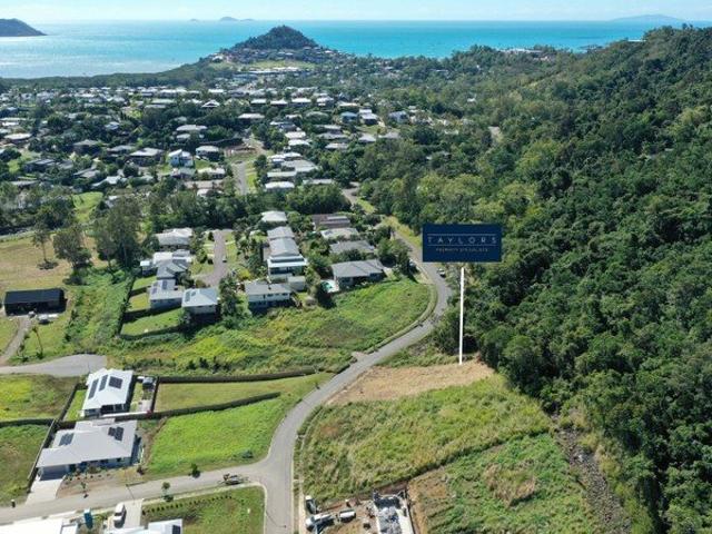 Land for sale in Cannonvale, Queensland