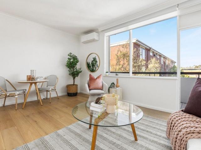 Apartment for sale in Camerons Creek, Victoria