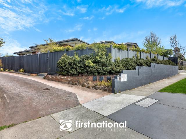 Townhouse for sale in Camerons Creek, Victoria