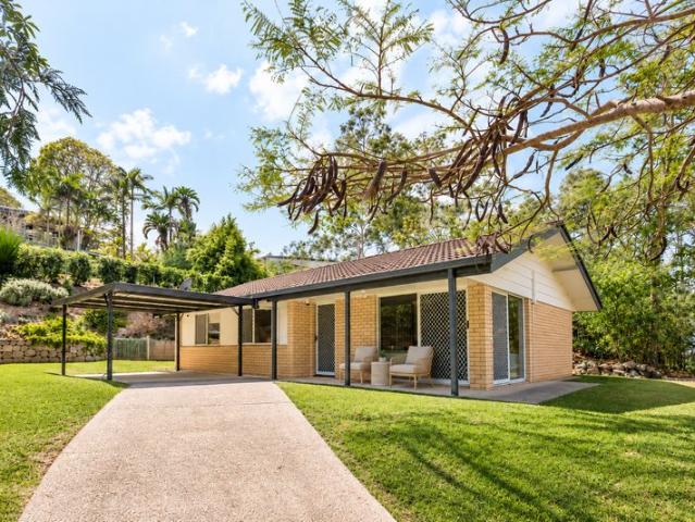 House for rent in Chapel Hill, Greater Brisbane