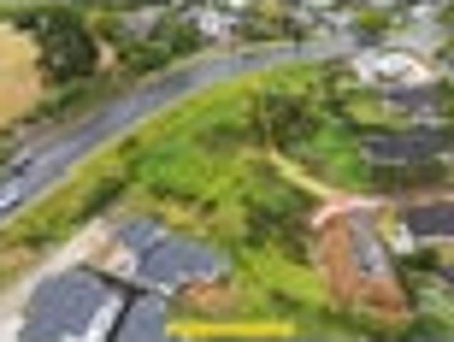 Land for sale in Awhitu