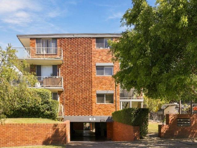 Apartment for sale in Hill End, Greater Brisbane