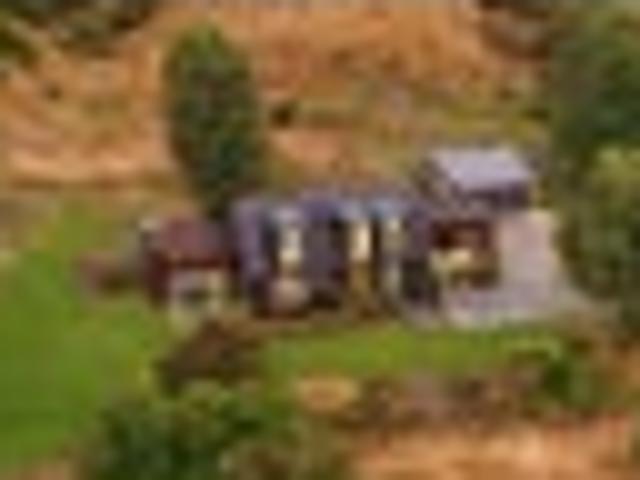 House for sale in Otakou
