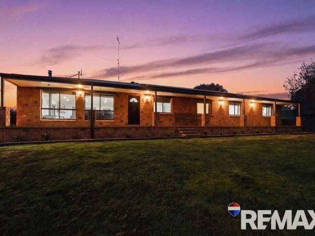 Cottage for sale in Old Junee, New South Wales
