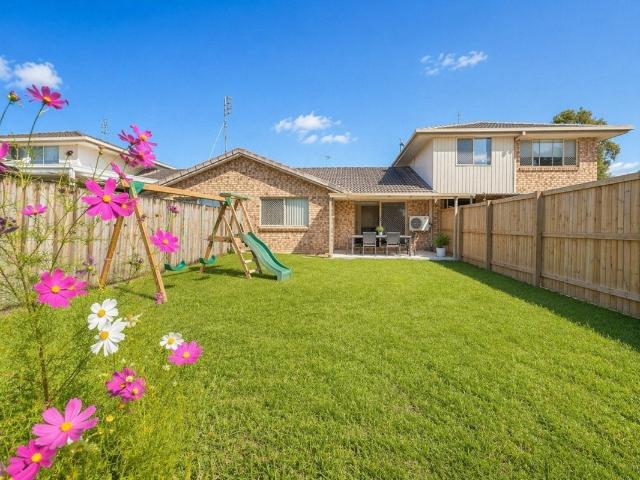 Villa for sale in Fernbrook, Queensland