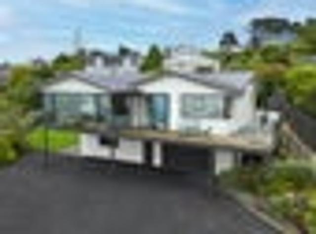 House for sale in Otakou
