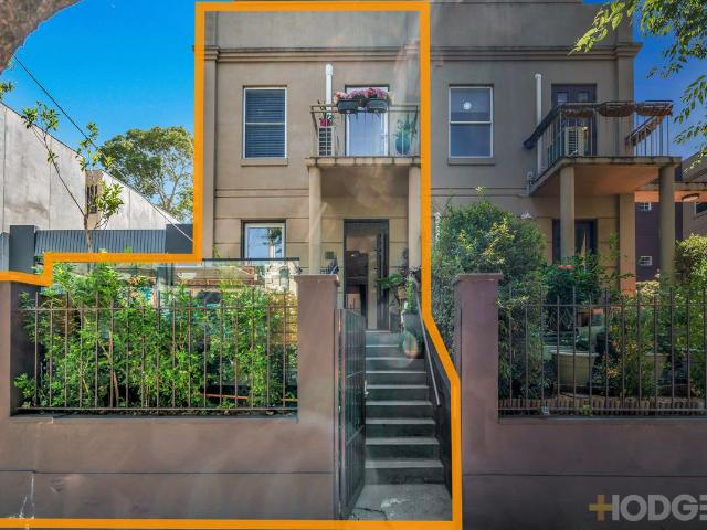 Townhouse for sale in Camerons Creek, Victoria