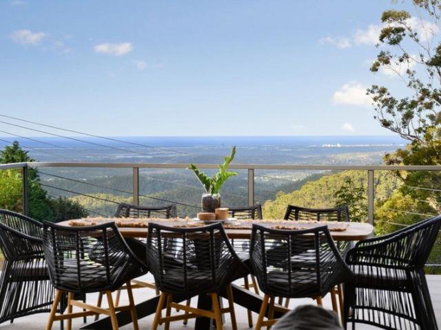 House for sale in Tamborine Mountain, Queensland