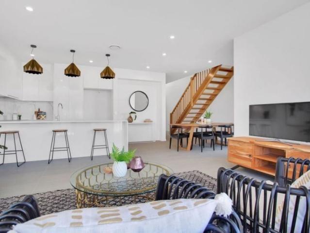 Townhouse for rent in Toombul, Queensland