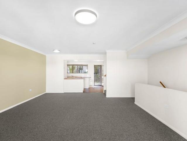Townhouse for rent in Toombul, Queensland