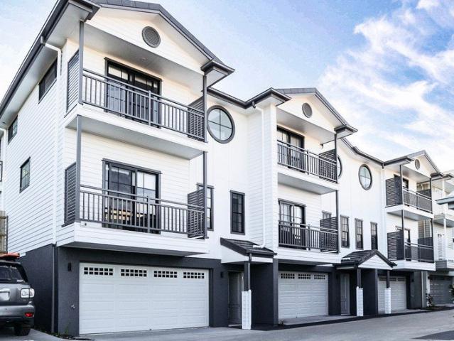 Townhouse for sale in Methul, Queensland