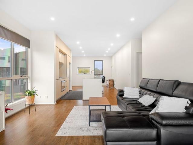 Townhouse for rent in Camerons Creek, Victoria