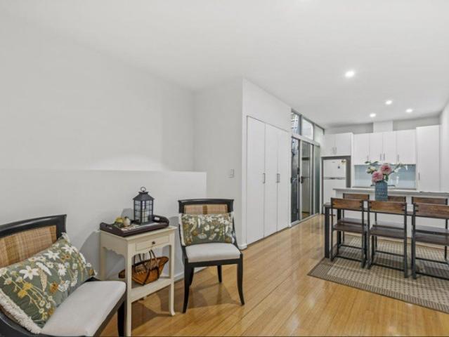 Townhouse for rent in Horseshoe Creek, South Australia