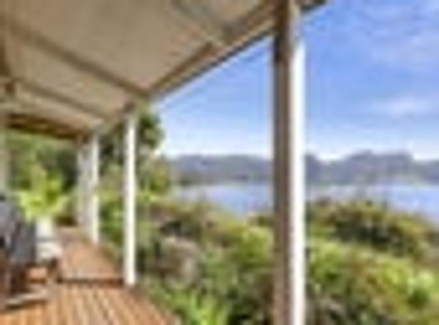 Apartment for sale in Gibbstown, Collingwood