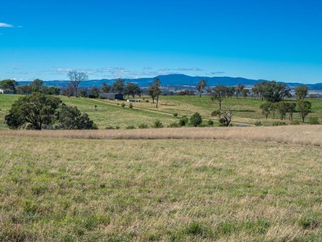 Cottage for sale in Molong, New South Wales