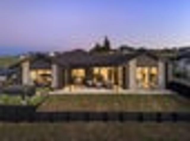 House for sale in Awhitu