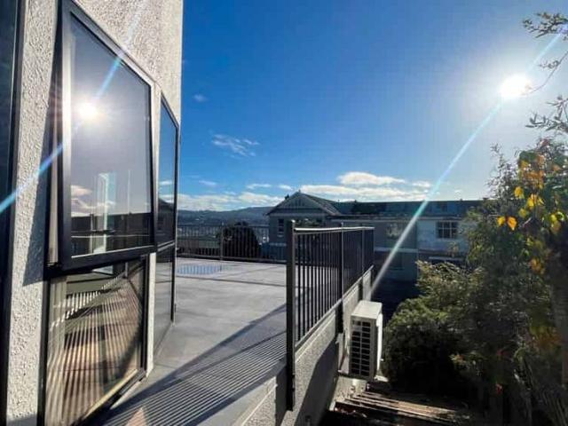 House for rent in Otakou