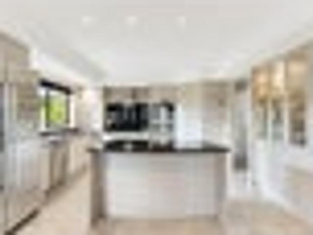 House for sale in Awhitu