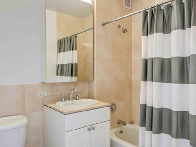Apartment for rent in Newark Apartment for rent in Newark