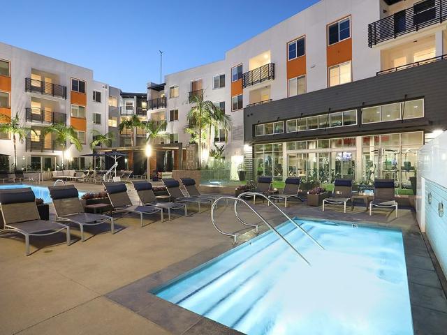 Apartment for rent in Orange, California