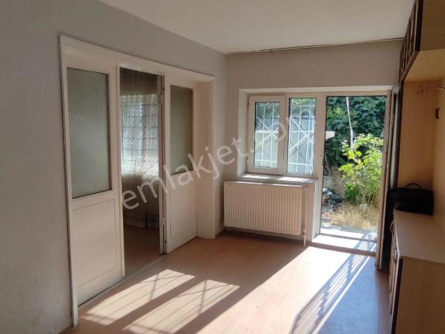 Kasaplar, Altıeylül içerisinde kiralık mülk