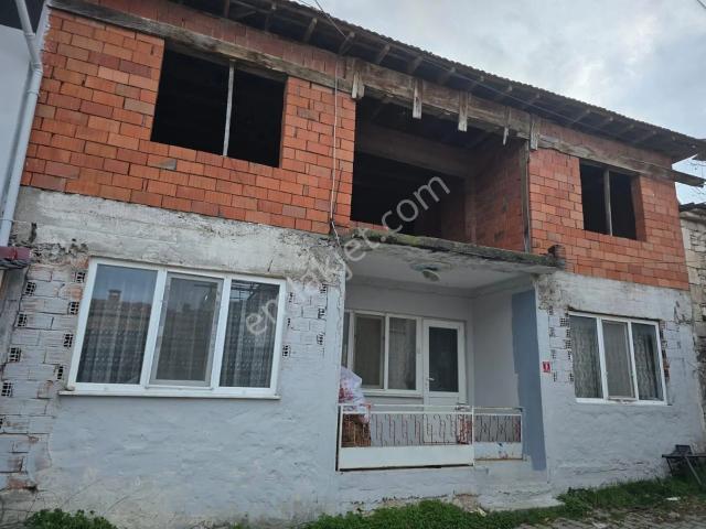 Yolbaşı, Bigadiç içerisinde satılık Villa
