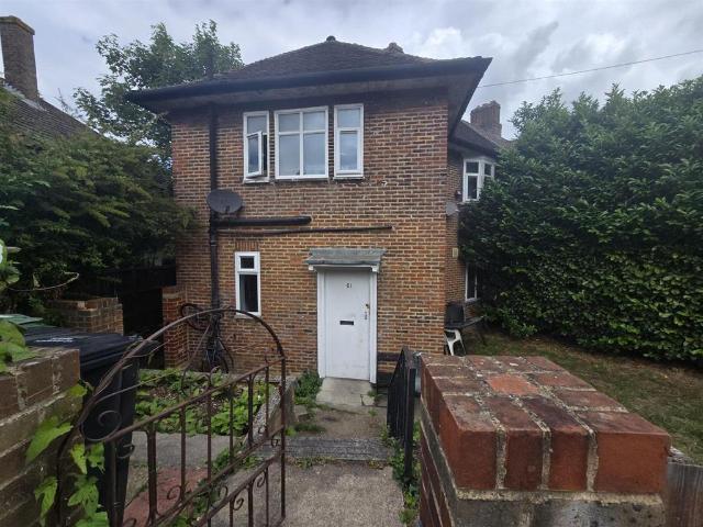 House for rent in London Borough of Lewisham, Greater London