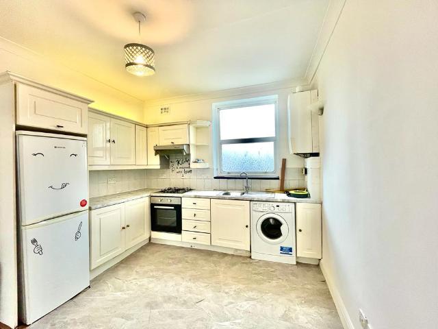 Apartment for rent in Maida Vale, Greater London