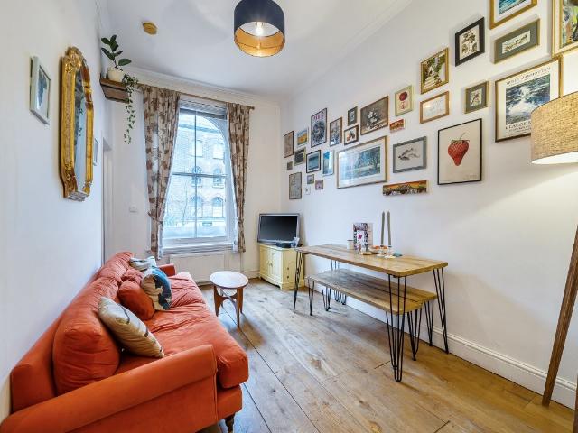 Apartment for rent in Maida Vale, Greater London