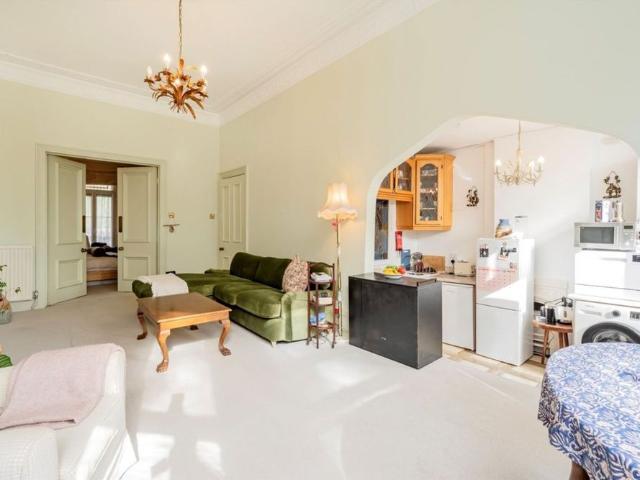 Apartment for rent in Kensal Town, Greater London