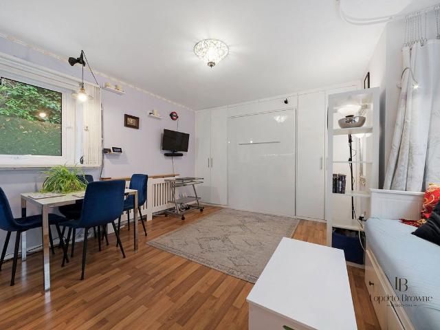 Studio for rent in North Kensington, Greater London