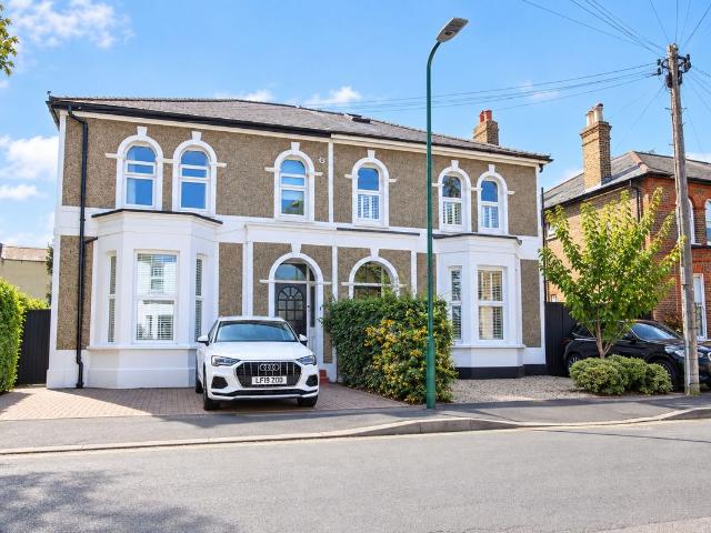 Apartment for rent in Wallington, Greater London