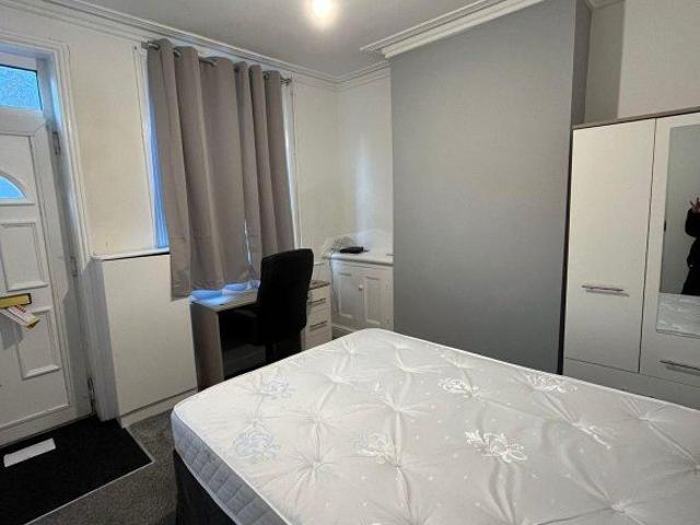 House for rent in Stoke, Stoke-on-Trent
