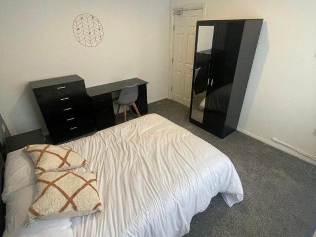 House for rent in Stoke, Stoke-on-Trent