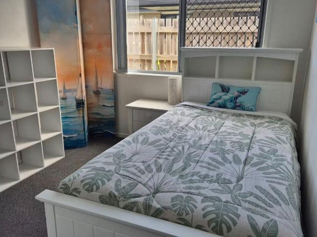 Room for rent in Great Sandy Strait, Queensland