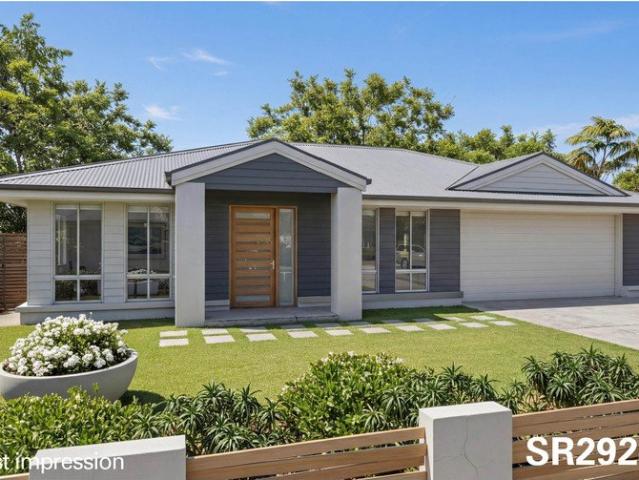 Cottage for sale in Redridge, Queensland