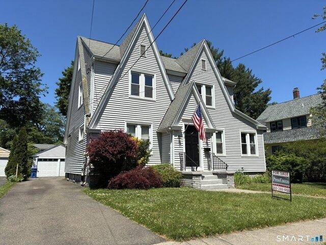 House for sale in Hamden, Connecticut