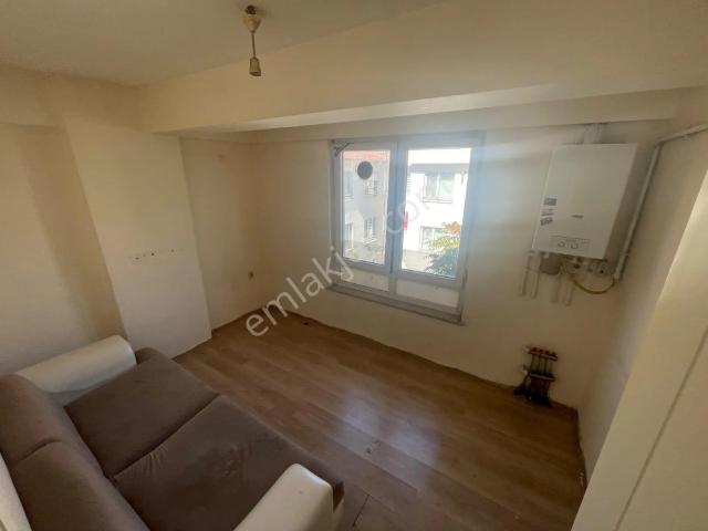 Sütlüce Mahallesi, Tepebaşı içerisinde kiralık mülk