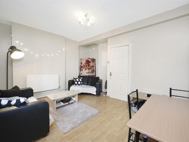 Apartment for rent in The Borough, Greater London