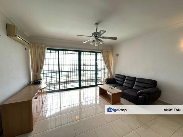 Condominium for sale in Bandar Baru Permas Jaya, Kampung Senibong