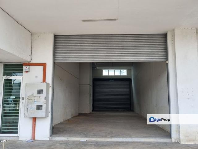 Shop for rent in Alam Impian, Selangor