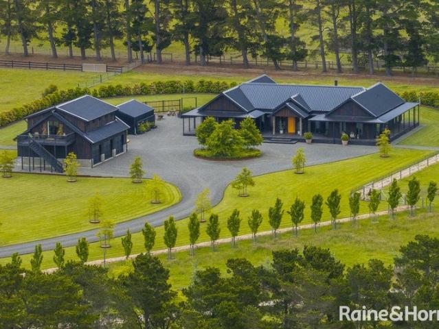 House for sale in Gisborne, Victoria